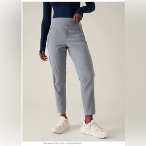 Athleta Trekkie North Jogger Coastal Blue Size 10P Like New